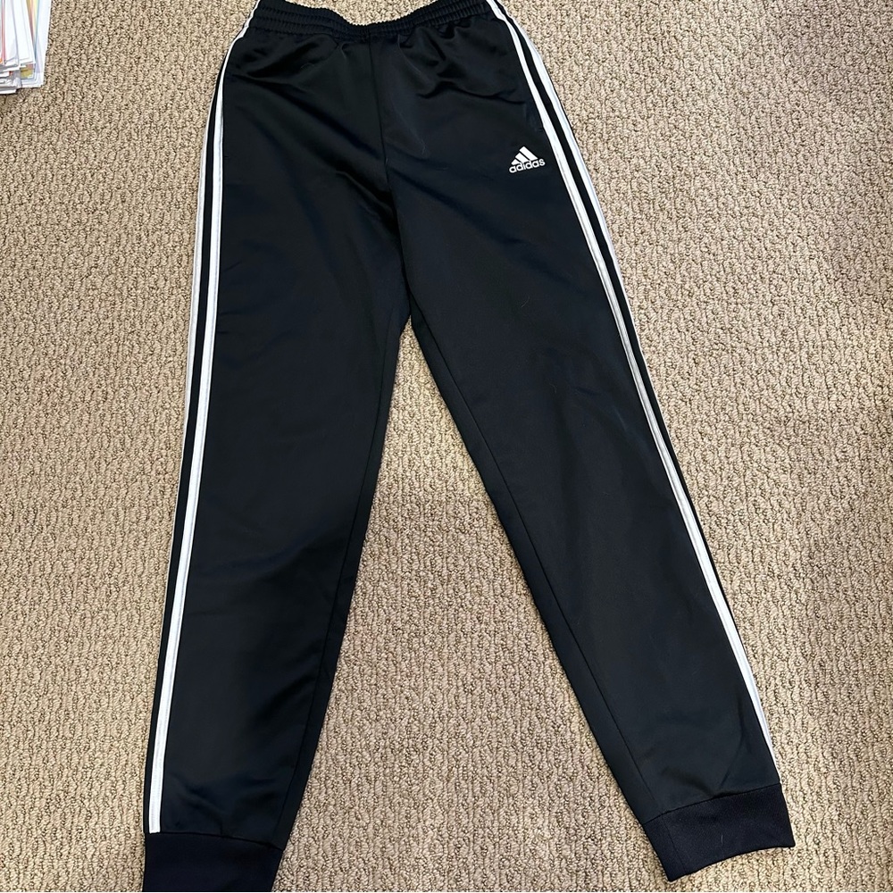 Boys Adidas Joggers L